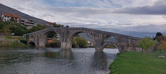 Arsanaglića-Perovića most