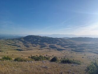 Pogled na Pešter sa vrha Miletina kosa