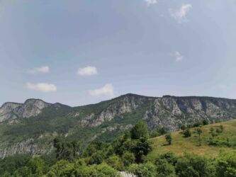 Greben Ožlja i plato Babine